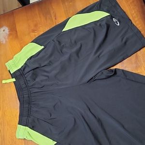 Champion Men's shorts size M